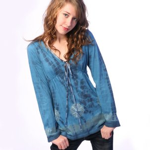 fair trade Long Sleeve V-neck Tie-dye Top