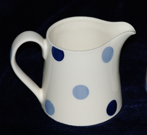 Creamer Blue Spot