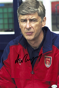 FamousRetail Arsene Wenger 12x8 signed photo