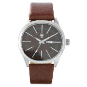 BROWN LEATHER STRAP WATCH