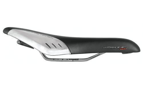 Arione Triathlon saddle