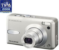 Fuji FinePix F30