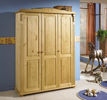 Furniture123 Baltic 3 Door Wardrobe