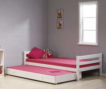 Minnie Solid Pine White Trundle Guest Bed