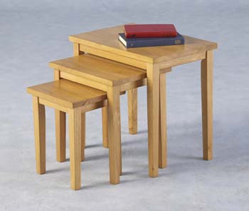 Mondo Oak Nest Of Tables