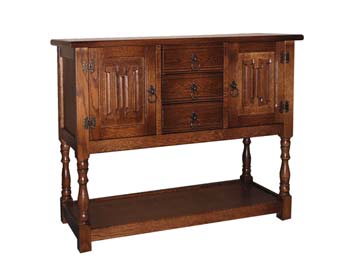 Olde Regal Oak Large Sideboard