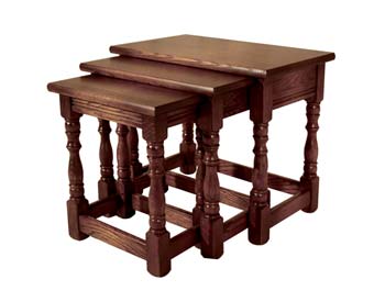 Olde Regal Oak Nest Of Tables