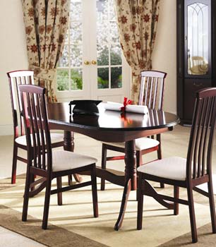 Yeovil Oval Extending Dining Set with Slat Back