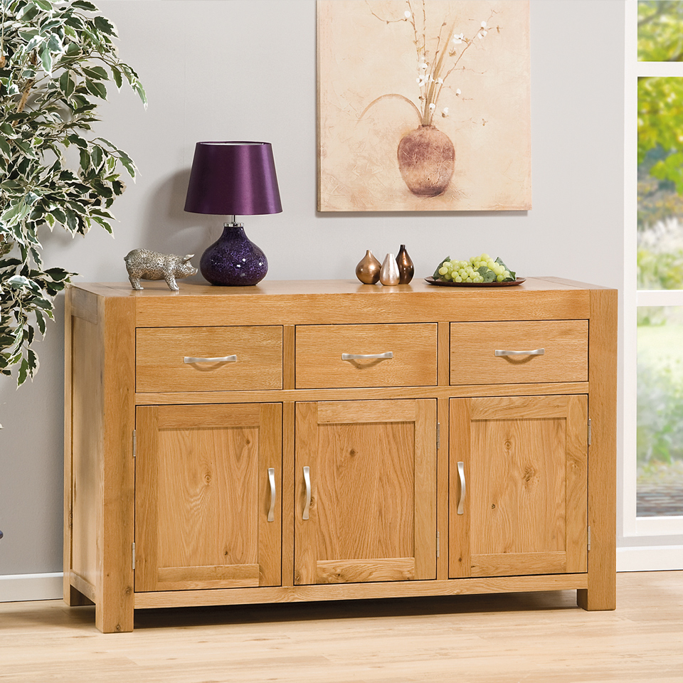 Chepstow Oak 3 Door Buffet Sideboard