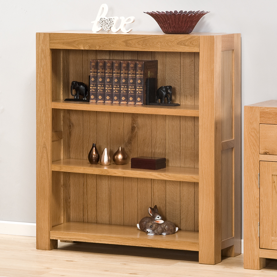 Gardens and Homes Direct Suffolk Oak Three Shelf Bookcase