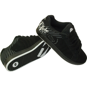 Mens Globe Focus Shoe. Black/White Pinstripe