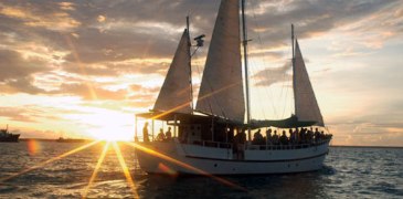 Gourmet Sunset Cruise