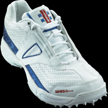 Atomic Junior Cricket Shoe