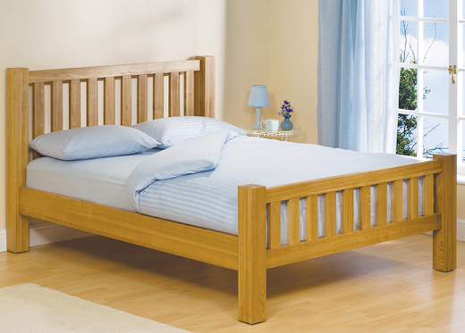 GREEN PINE HILL CO LTD Kingsize Wentwood Bedstead