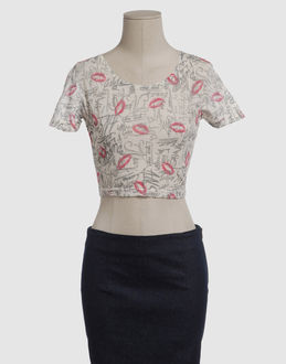 TOP WEAR Short sleeve t-shirts WOMEN on YOOX.COM