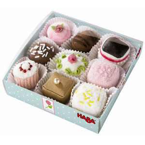 Petit Fours Set of 9 Cakes