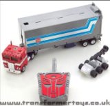 Transformers Universe - 25th Anniversry Optimus Prime