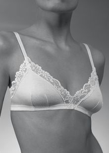 Hanro Grace soft cup bra