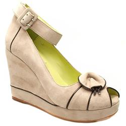 Harlot Female Bull Suede Upper Evening in White