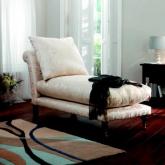 henley Chaise Longue - Linwood Madura Honey - Light leg stain