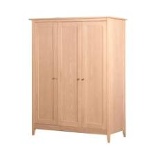 henley Oak triple wardrobe