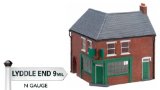 Hornby Hobbies Ltd Hornby N8074 Corner Terrace House N-Gauge Lyddle End Town Life