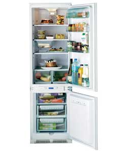 HMB3131I Built In Fridge Freezer