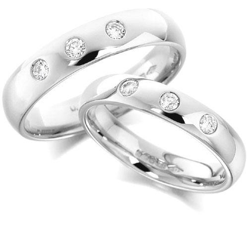 4mm 0.15 Ct Diamond Court Wedding Band In 18 Ct White Gold