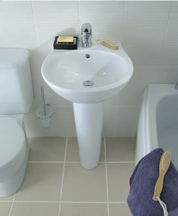 Space Narrow Basin and pedestal