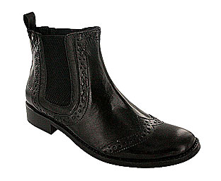 Ikon Round Toe Chelsea Boot