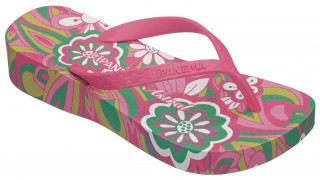 Retro pink flip flop