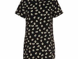 Black short-sleeved floral dress