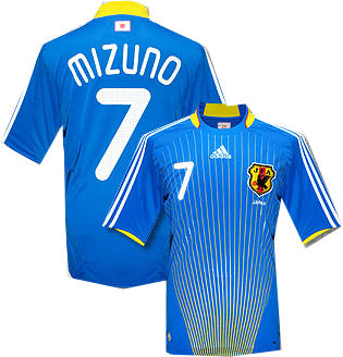 Adidas 08-09 Japan home (Mizuno 7)