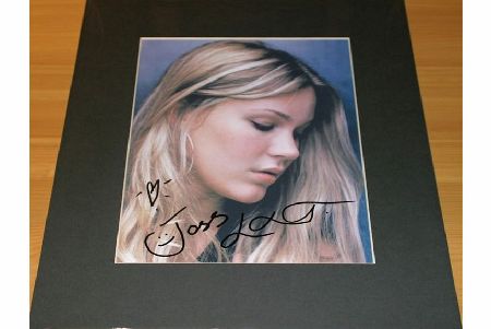 JOSS STONE HAND SIGNED COLOUR PHOTO - MOUNTED 14