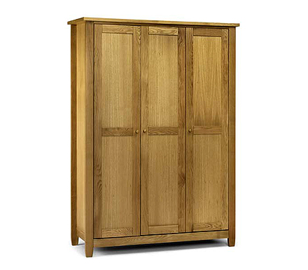 Julian Bowen Lyndhurst Solid Oak 3 Door Wardrobe