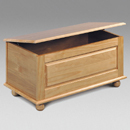 Pickwick Pine blanket box furniture