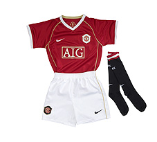 Nike 06-07 Man Utd Little Boys home