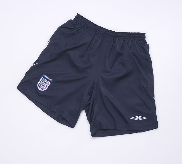 Umbro 07-09 England home shorts - Kids