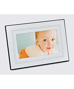 kodak 10 in Multimedia Photo Frame (M1020)