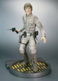 Kotobukiya Star Wars Kotobukiya Luke Skywalker Deluxe 1/7 Pre-Painted Vinyl Statue