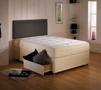 Valentino 1200 Divan Set