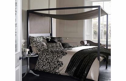 Kylie at Home Edessa Kylie Bedding Pillowcases Square - 65 x