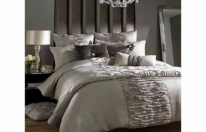 Kylie at Home Giana Bedding Pillowcases Square 65x65cm