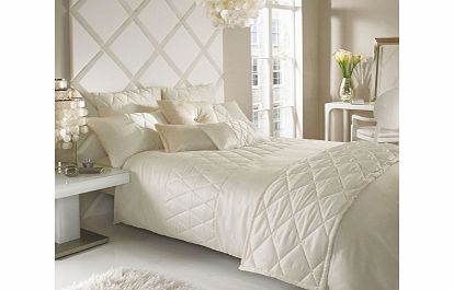 Kylie at Home Livarna Bedding Duvet Covers King