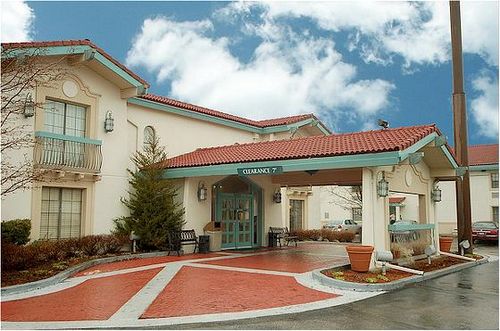 Inn Omaha Northwest