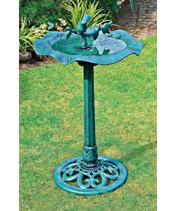 Leaf Birdbath