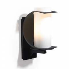 Ciri Large Outdoor Wall Light