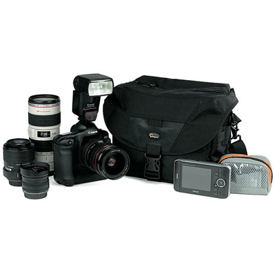 Lowepro Stealth Reporter D100 AW