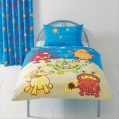 LXDirect aliens glow in the dark duvet and pillowcase set
