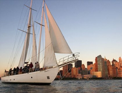 Manhattan by Sail Champagne Brunch Sail